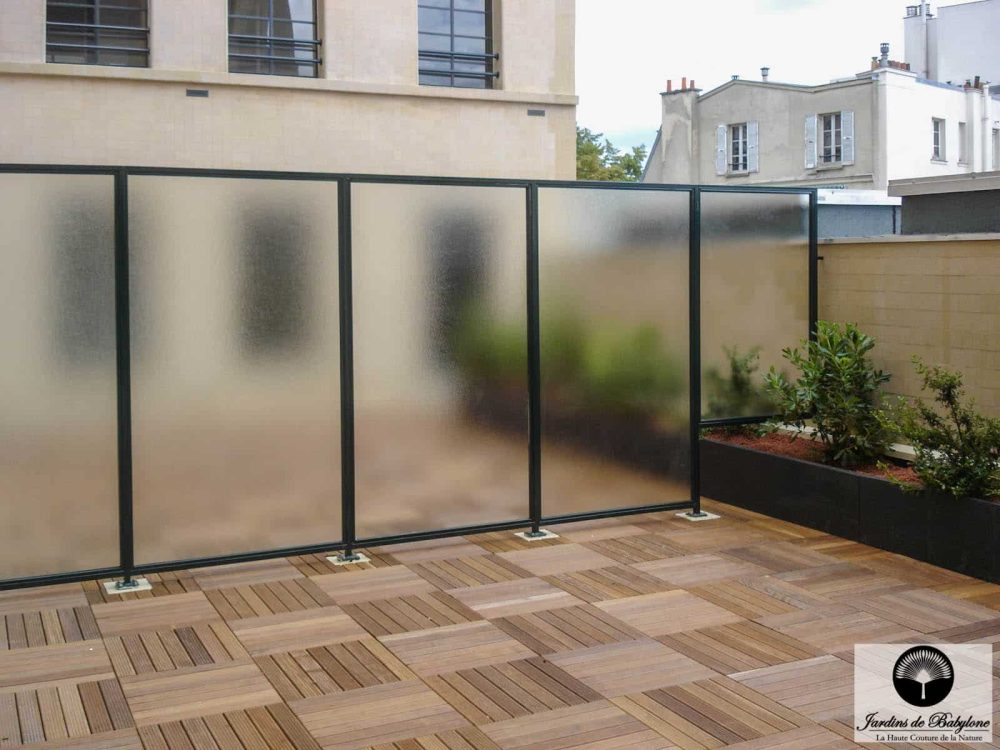 terrasse avant l'intervention des paysagistes